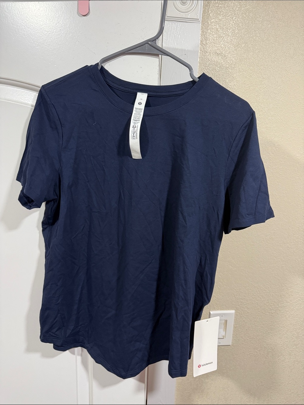 lululemon athletica Navy Love Crew short sleeve size 10 NWT
